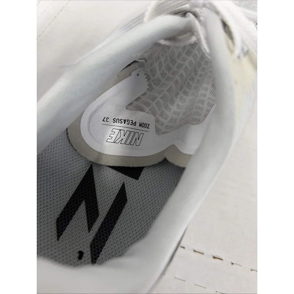 Nike Air Zoom Pegasus 37 Men's Size 13 White Black Running Shoes CJ0677-100 T13